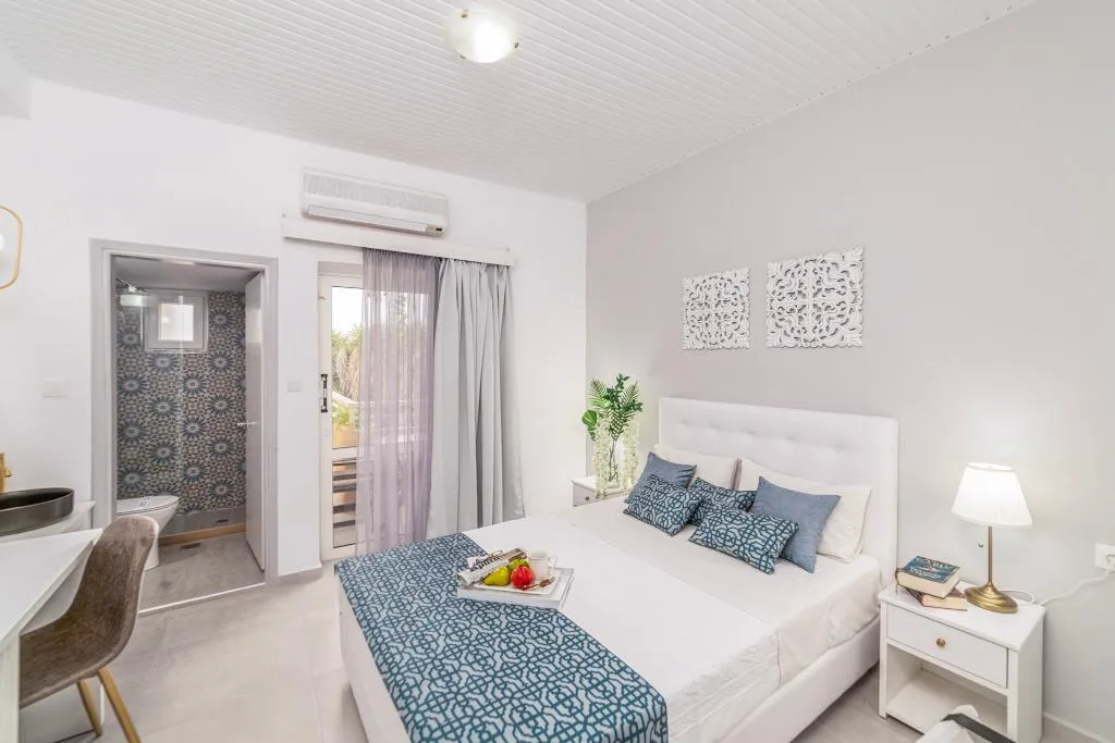 Room, Roxani, Crete