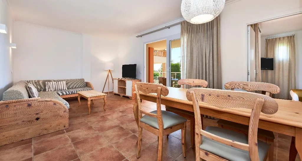 APARTMENT TWO BEDROOMS Room, Insotel Cala Mandia Resort & Spa, Majorca