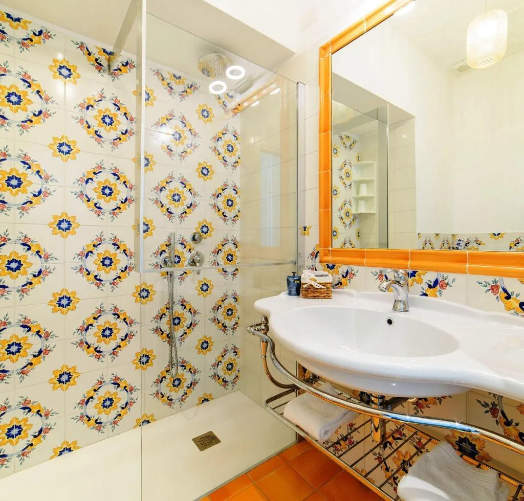 Double or Twin SUPERIOR OCEAN VIEW Room, La Bussola, Naples