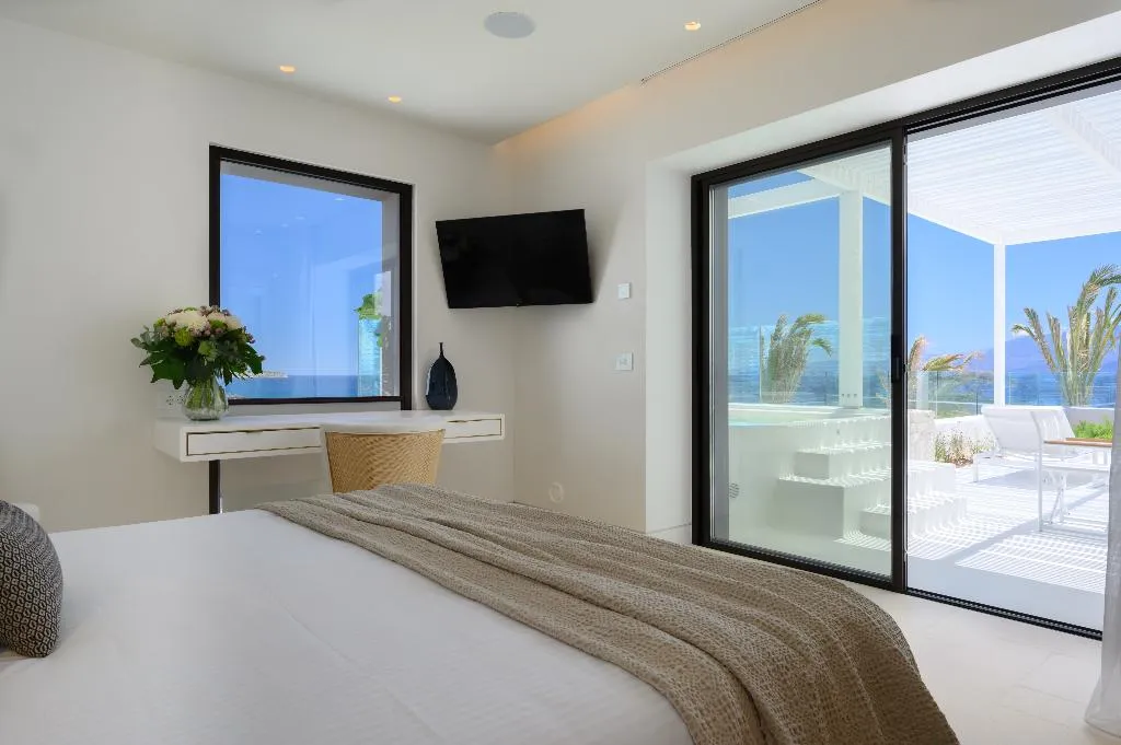 Double or Twin PREMIUM SEA VIEW Room, The Island Concept, Crete