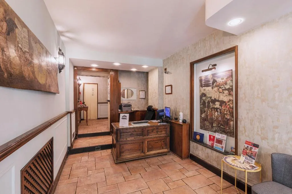 Lobby, Il Convento, Naples