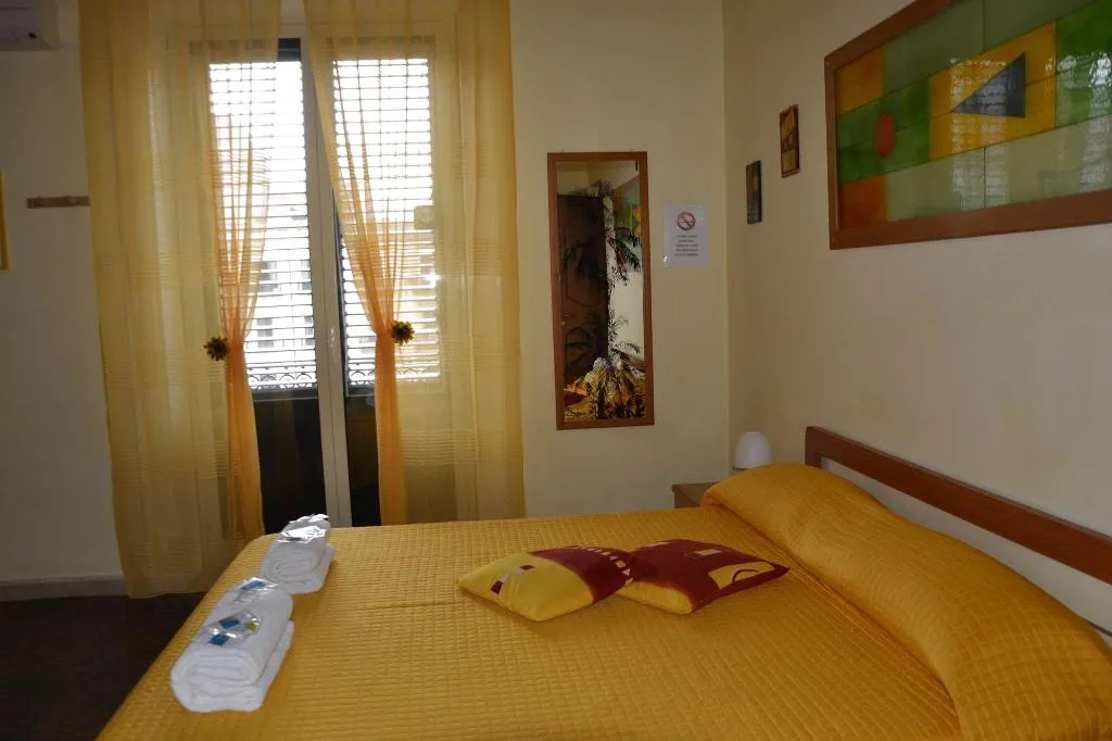 Room, B&B La Fenicia, Palermo
