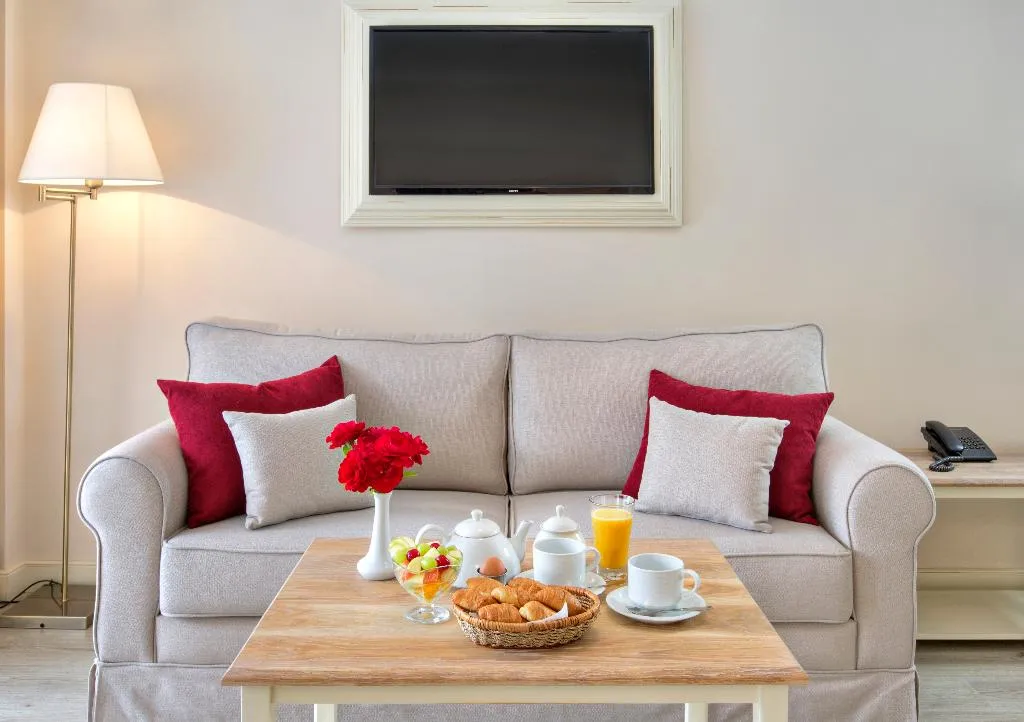 SINGLE SEA VIEW Room, White Rock Castle Suite Hotel & Spa, Varna