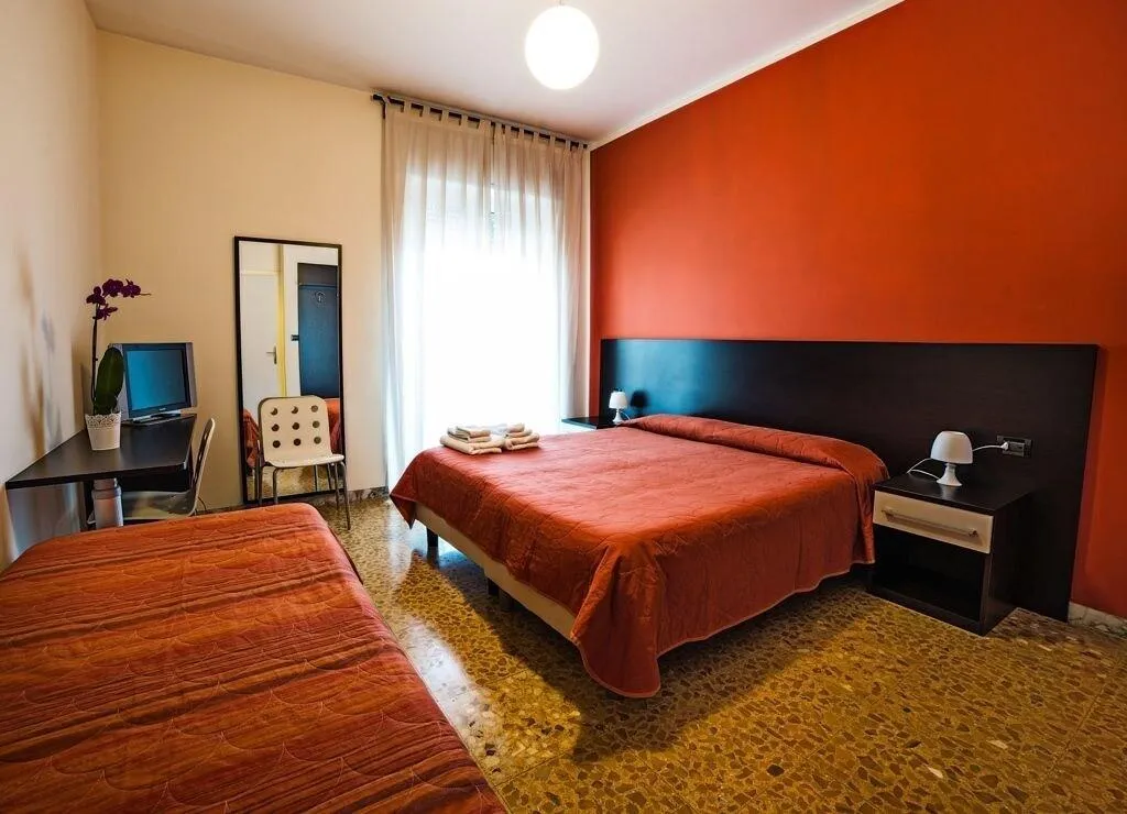 Room, Bed & Breakfast Corso di Francia, Rome