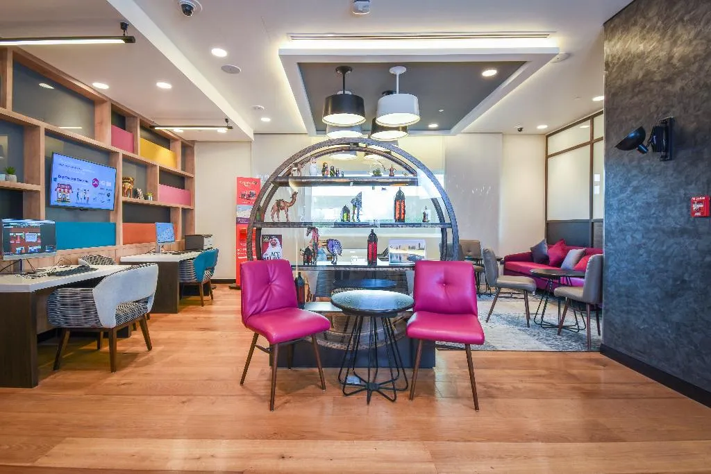 Lobby, Premier inn Dubai Al Jaddaf, Dubai