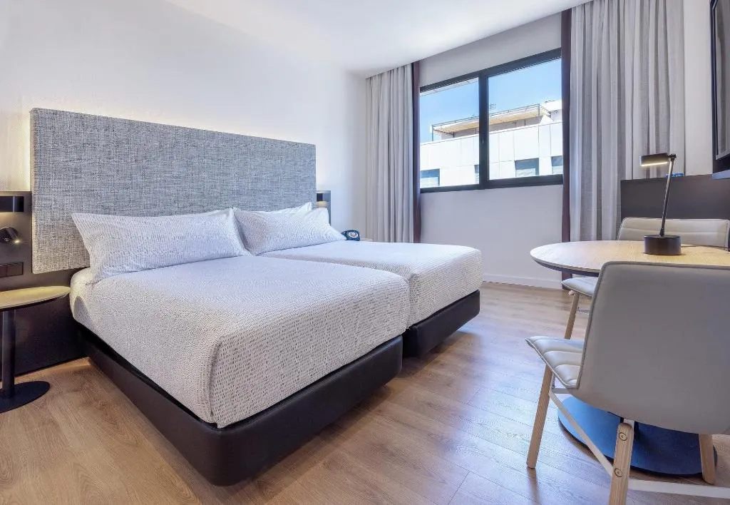 Room STANDARD Room, Innside Valencia Oceanic, Valencia