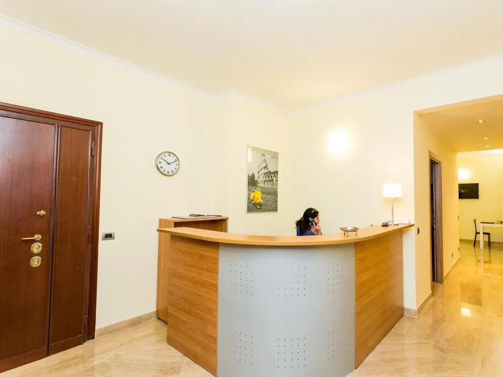 Lobby, Trastevere's Friends, Rome