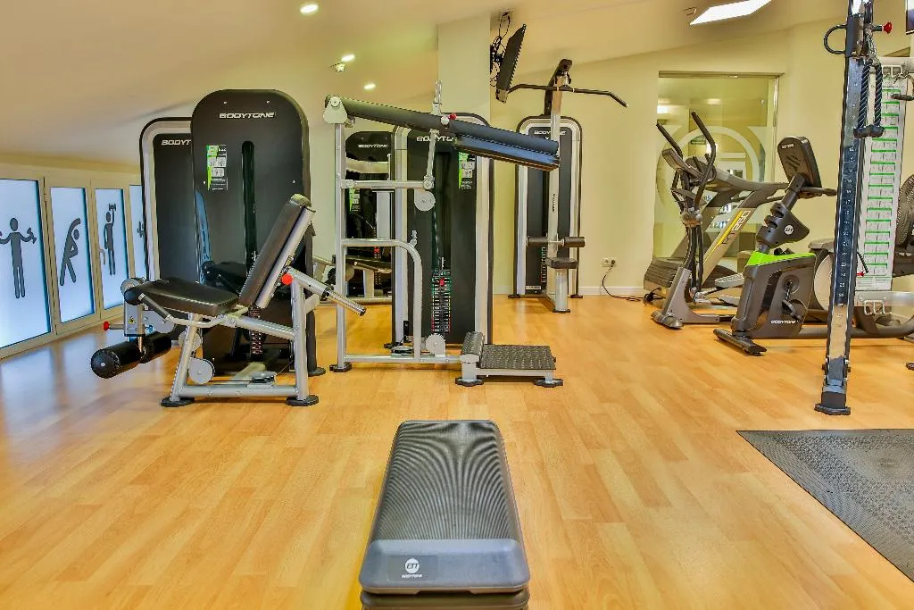 Sports and Entertainment, Hotel 525, Costa Blanca