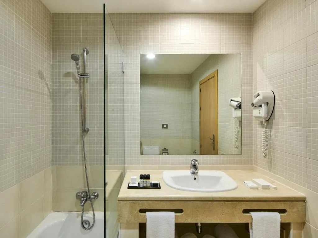 APARTMENT STANDARD Room, NH Marina Portimão Resort, Algarve