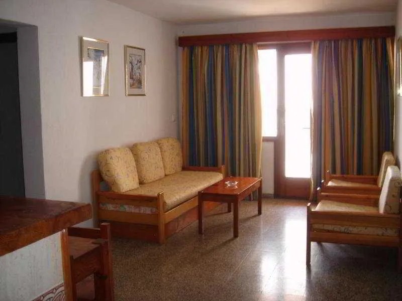 Room, Llevant, Ibiza