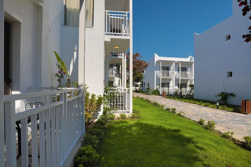 Terrace, Yalipark Beach Hotel, Bodrum