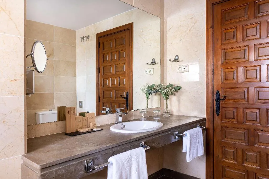 Double or Twin SUPERIOR Room, Parador de Malaga. Gibralfaro, Costa Del Sol