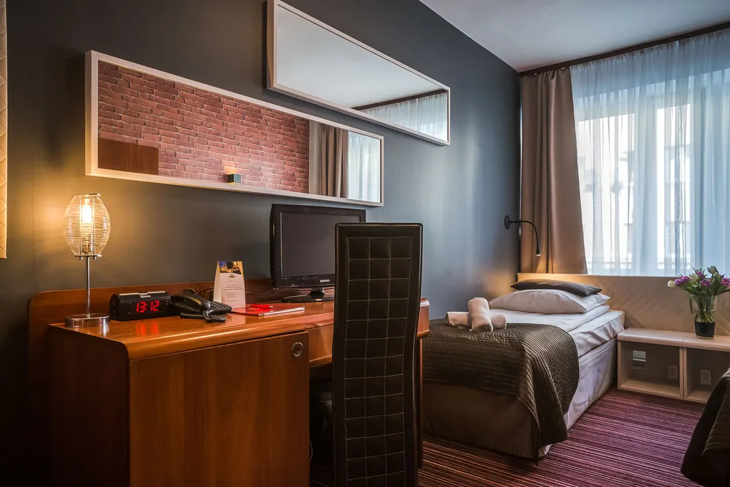 SINGLE STANDARD Room, Delta, Krakow