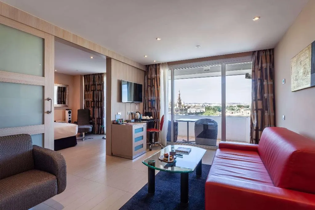 JUNIOR SUITE STANDARD Room, The Level At Meliá Sevilla, Seville