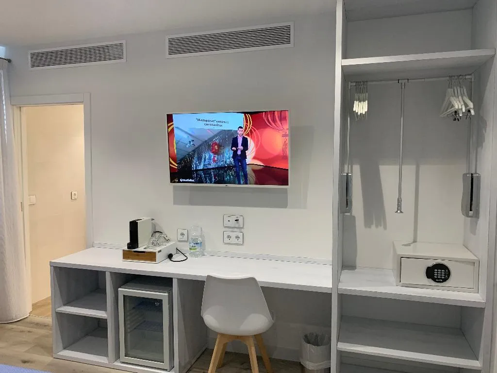 TWIN STANDARD Room, Nerja Casual Rooms, Costa Del Sol