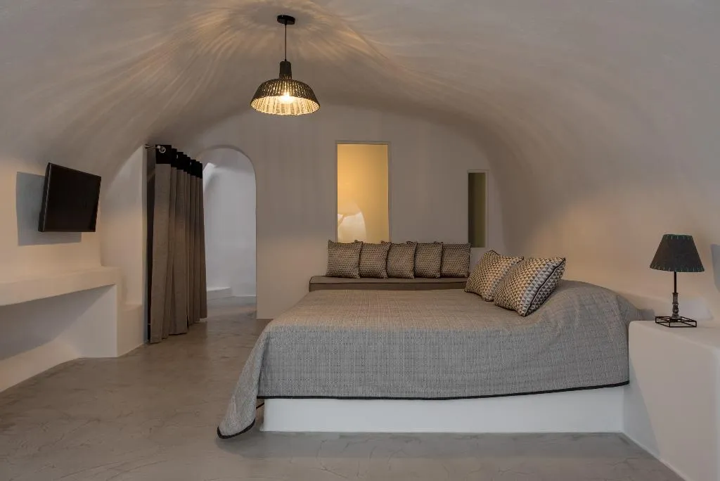 VILLA WITH JACUZZI Room, Senses Luxury Villa, Santorini
