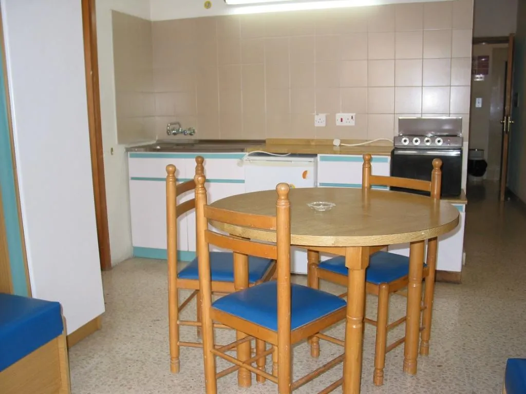 APARTMENT CAPACITY 2 ONE BEDROOM Room, Burlington Apartments, Malta