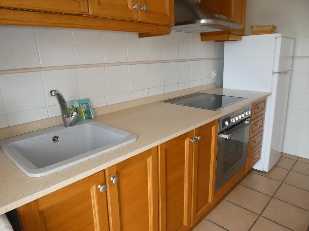 APARTMENT CAPACITY 4 ONE BEDROOM Room, Apartamentos Font Nova 3000, Valencia