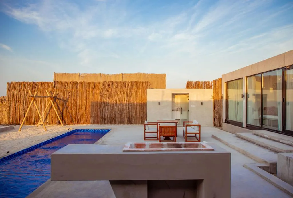 SUITE EXECUTIVE Room, Caravana Beach Resort, Dubai