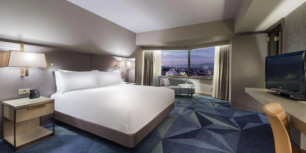 SUITE ONE BEDROOM Room, Hilton Izmir, Izmir
