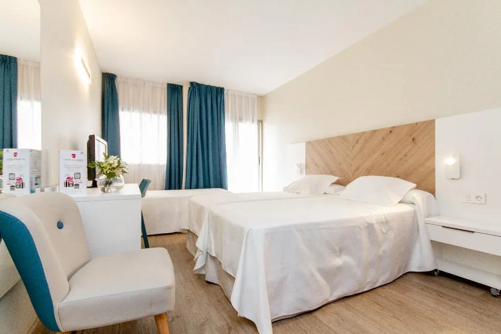 Double or Twin SUPERIOR WITH TERRACE Room, Castilla Alicante, Costa Blanca