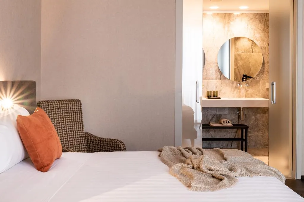 JUNIOR SUITE STANDARD Room, Litta Palace, Milan