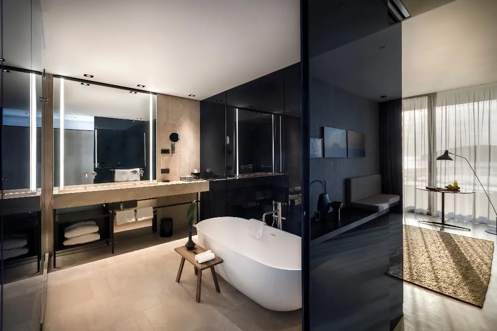 SUITE DELUXE Room, Grand Park Hotel Rovinj by Maistra Collection, Istria
