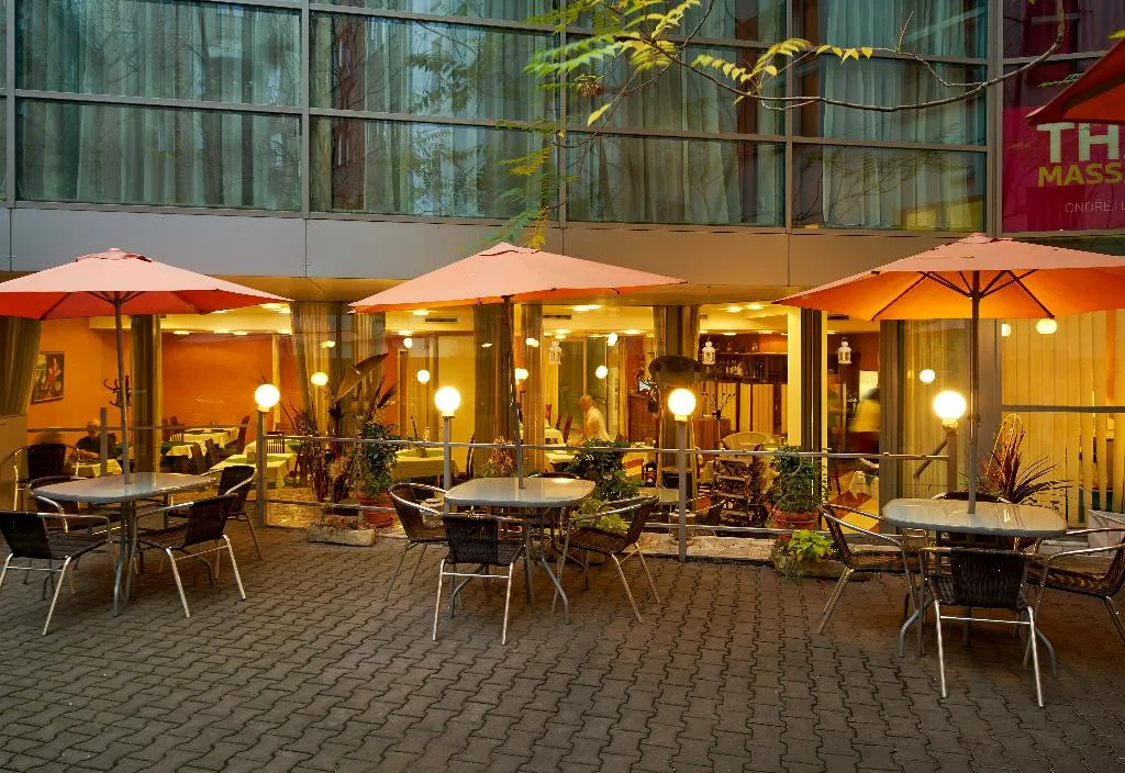 Terrace, Ankora, Prague