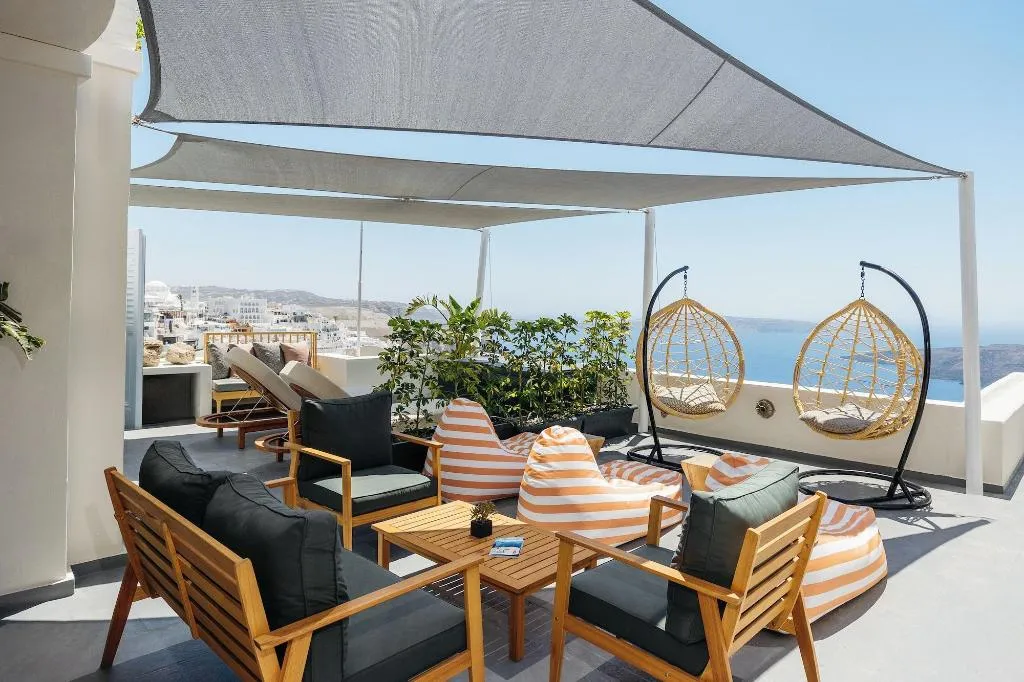 General view, Kastro Suites, Santorini