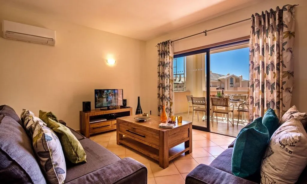 APARTMENT THREE BEDROOMS Room, Estrela da Luz, Algarve