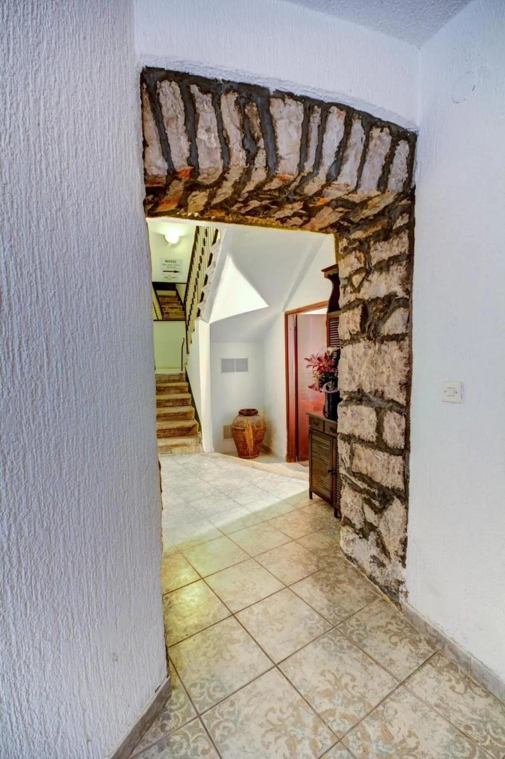 Lobby, City point rooms & more, Istria