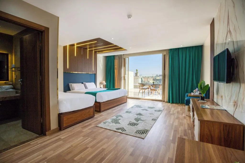 Room, Pyramids Yard Hotel, Cairo