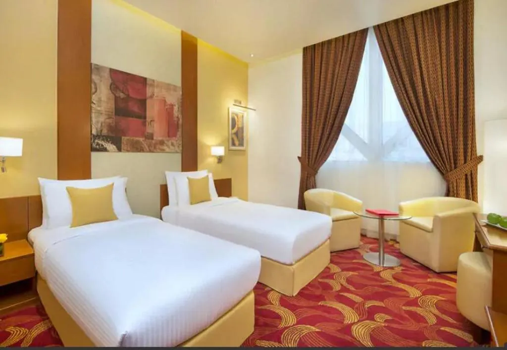 TWIN DELUXE Room, City Seasons Towers Dubai, Dubai