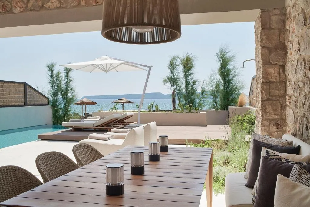 SUITE WITH PRIVATE POOL Room, W Costa Navarino- Adults Only, Kalamata