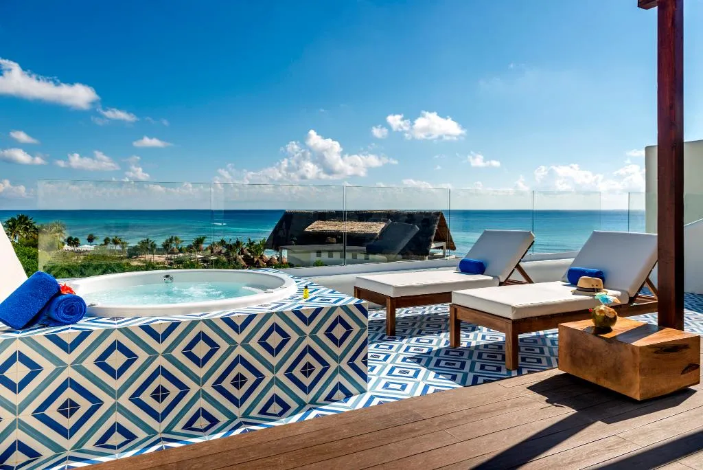 JUNIOR SUITE PARTIAL OCEAN VIEW Room, El Beso Adults Only at Ocean Riviera Paradise AI, Cancun Area