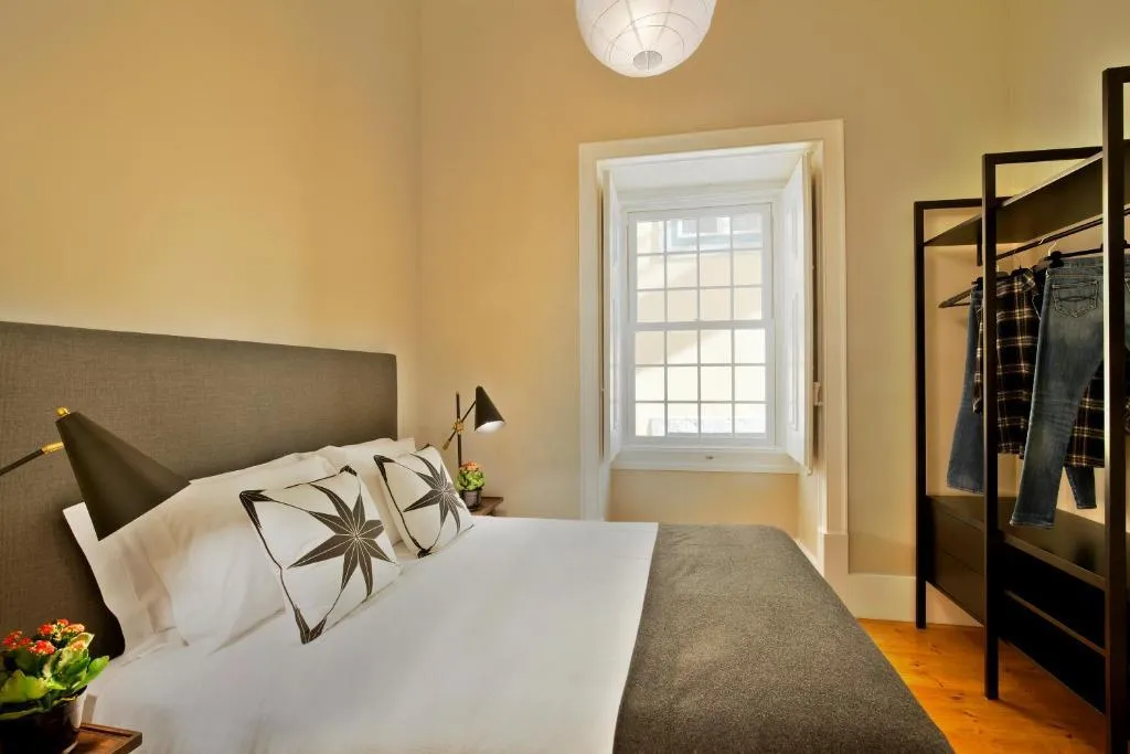 APARTMENT TWO BEDROOMS Room, Lisbon Five Stars Apartments Bica 246, Lisbon