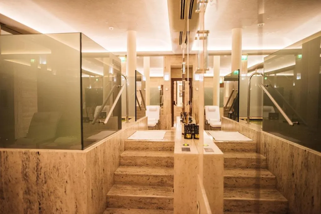 Sports and Entertainment, Park Hyatt Milan, Milan