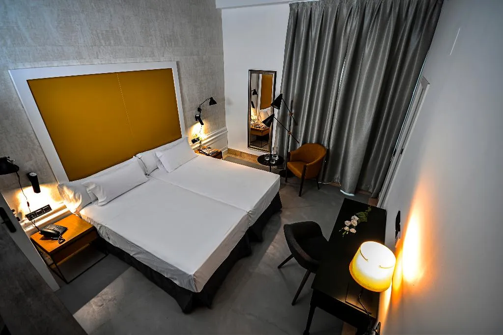 Double or Twin STANDARD Room, Legado Alcazar, Seville