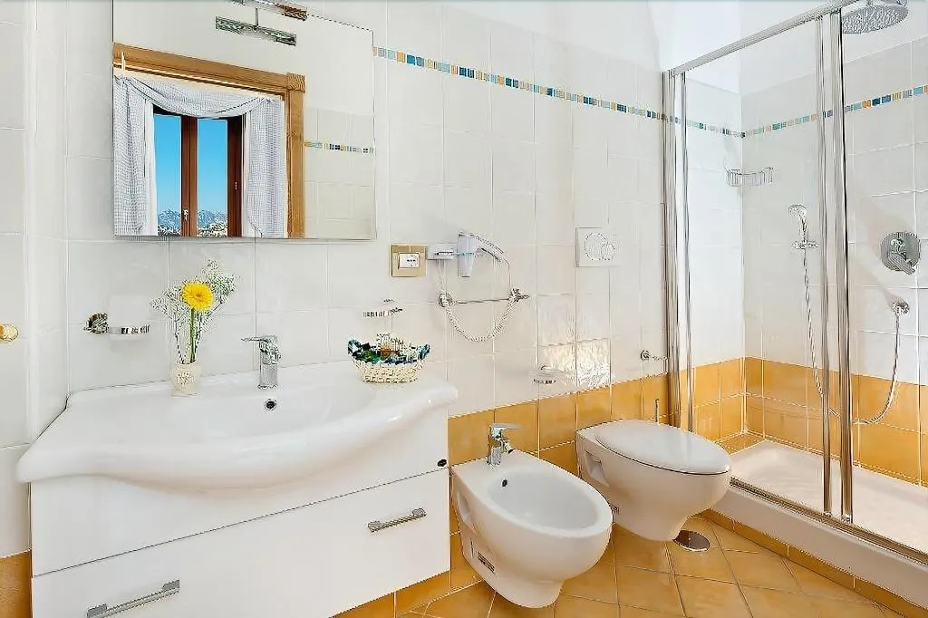 Room, Villa Maria, Naples