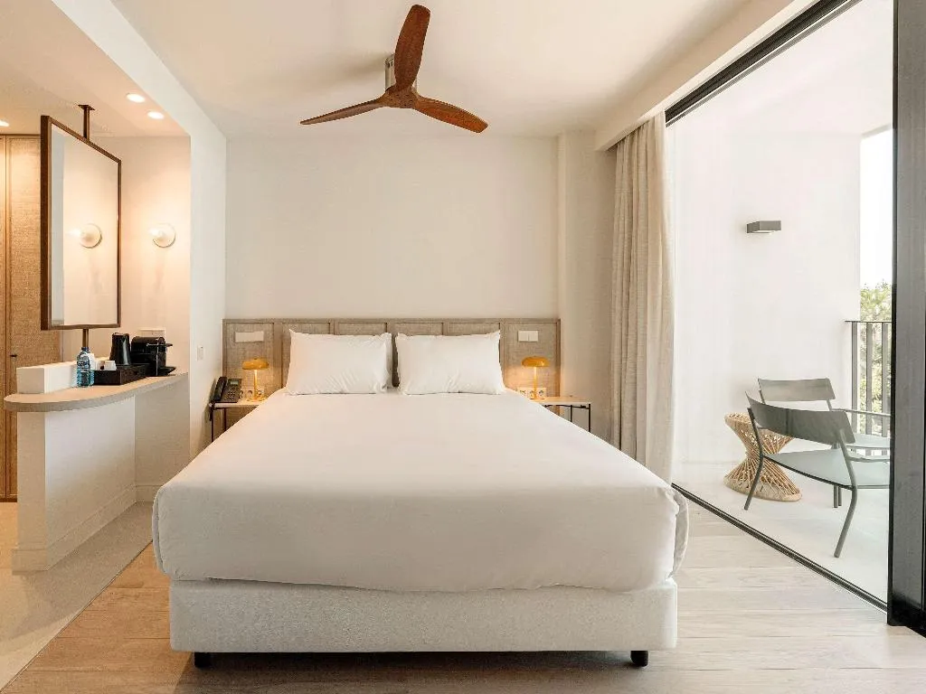 Room WITH TERRACE Room, Mercure Benidorm, Costa Blanca