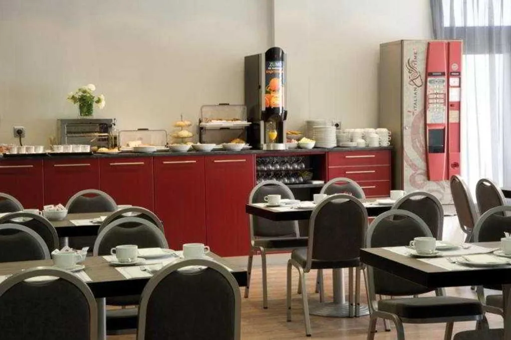 Restaurant, Cisneros, Madrid