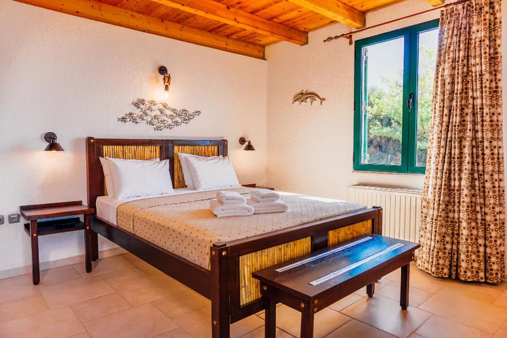 SUITE TWO BEDROOMS ONE BATHROOM Room, Natura Club, Athens