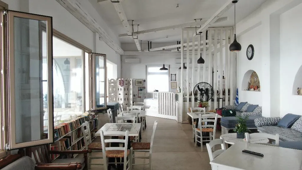 Lobby, Artemis, Mykonos