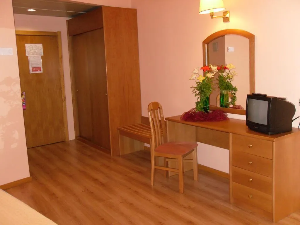 General view, Grande Hotel Dom Dinis, Porto