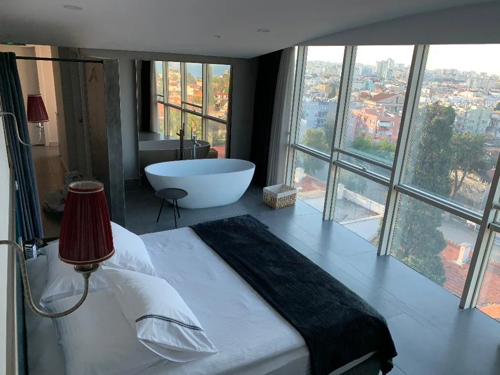 APARTMENT DELUXE OCEAN FRONT WITH TERRACE Room, Arkk Homes, Antalya