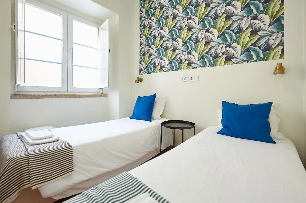 TWIN ECONOMY Room, Hello Lisbon Santa Catarina Suites, Lisbon