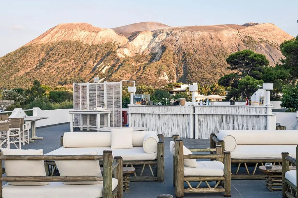 Terrace, Hotiday Vulcano Porto, Palermo