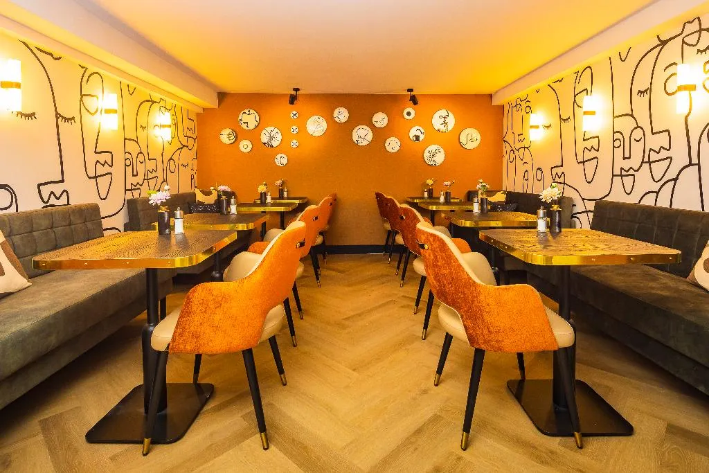 Restaurant, Huygens Place, Amsterdam