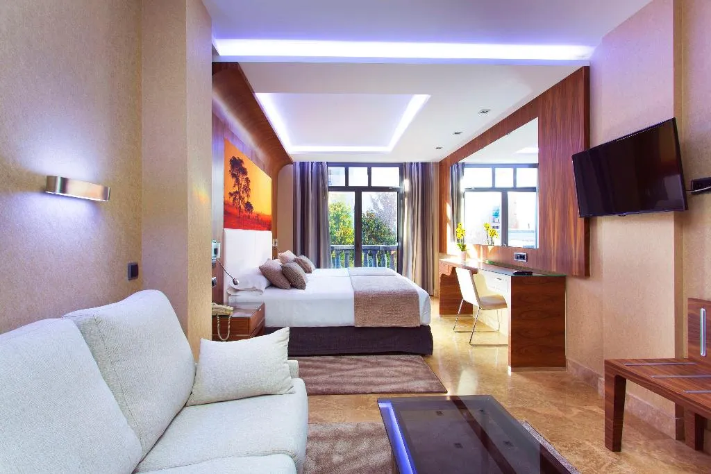 Room, VP Jardín de Recoletos, Madrid