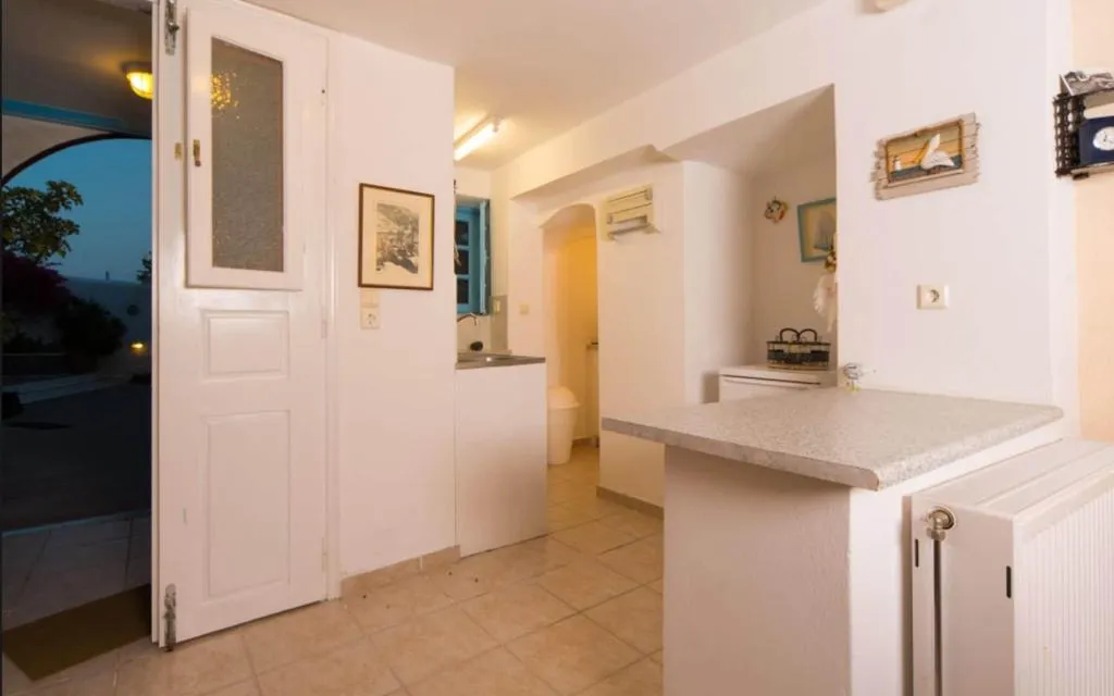 Room, Canava Santino, Santorini